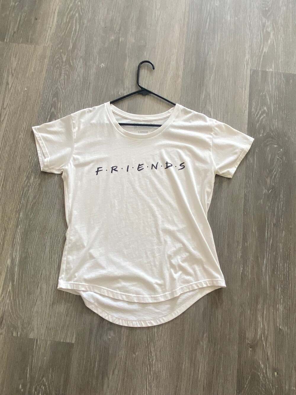 FRIENDS White Short Sleeve Women's Top T-Shirt Large